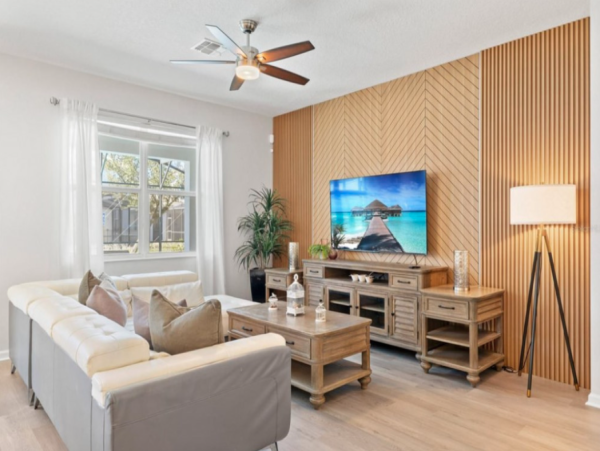 Luxury 8_bedroom Orlando Retreat - Perfect for Family Gatherings